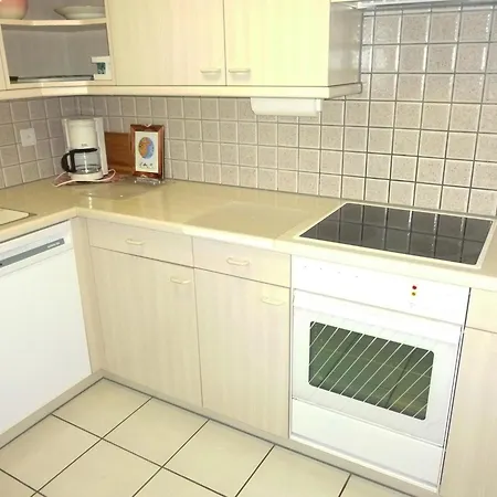 Apartment Blumenweg 8 Appartement-Fewo 2-Bettwohnung By Interhome *